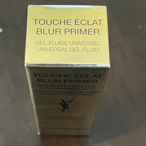Yves Saint Laurent Touche Eclat Blur Face Primer Mini - 0.33 fl oz New in Box - Picture 2 of 5